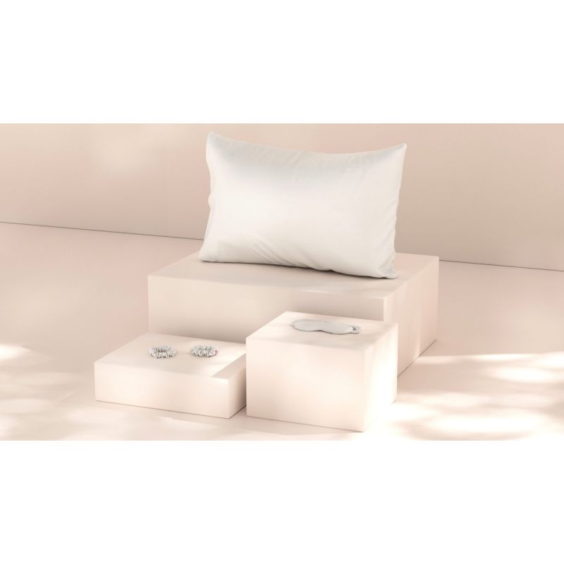 Svilena prevleka za blazino Twinkling White 50 x 70 cm