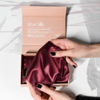 Svilena prevleka za blazino Burgundy Sky 50 x 70 cm